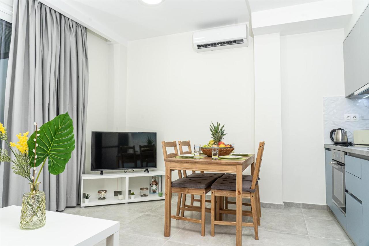 Tzortzi'S Family Apartments Kaloi Limenes Extérieur photo