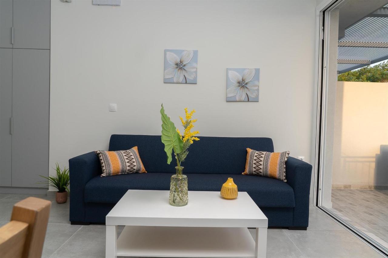 Tzortzi'S Family Apartments Kaloi Limenes Extérieur photo
